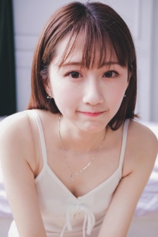 从后面挺进女警体内