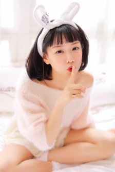 《偷窥女教师》未删减版在线观看